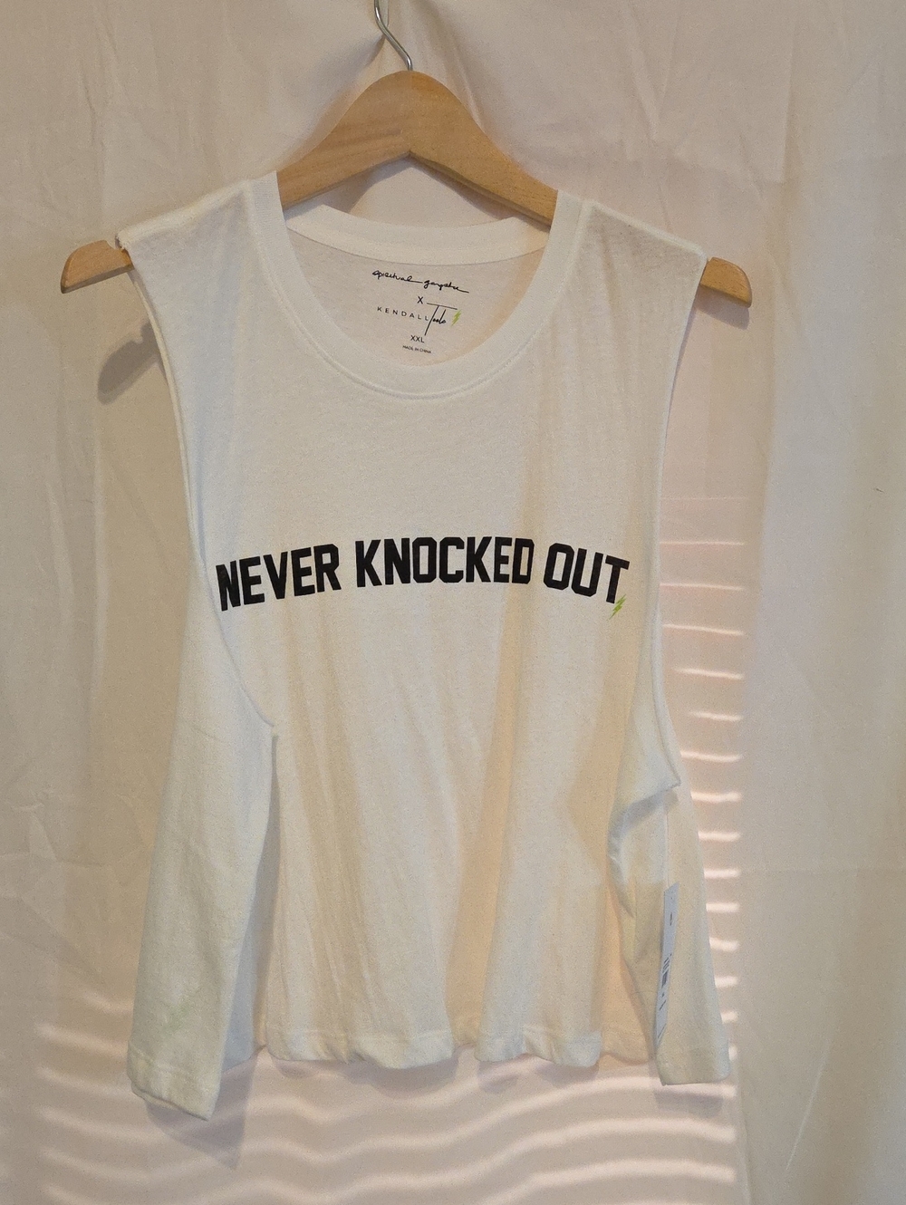 Spiritual Gangster x Kendall Toole | “Never Knocked Out” Graphic Tee – XXL – NWT